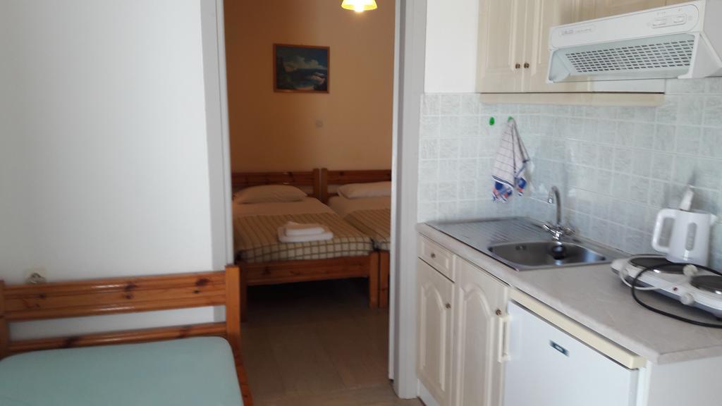 Oasis Apartments & Rooms Плакіас Екстер'єр фото